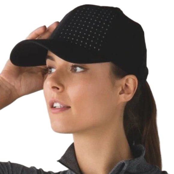 lululemon athletica Accessories - LIKE NEW! Lululemon Baller Hat *Perforated